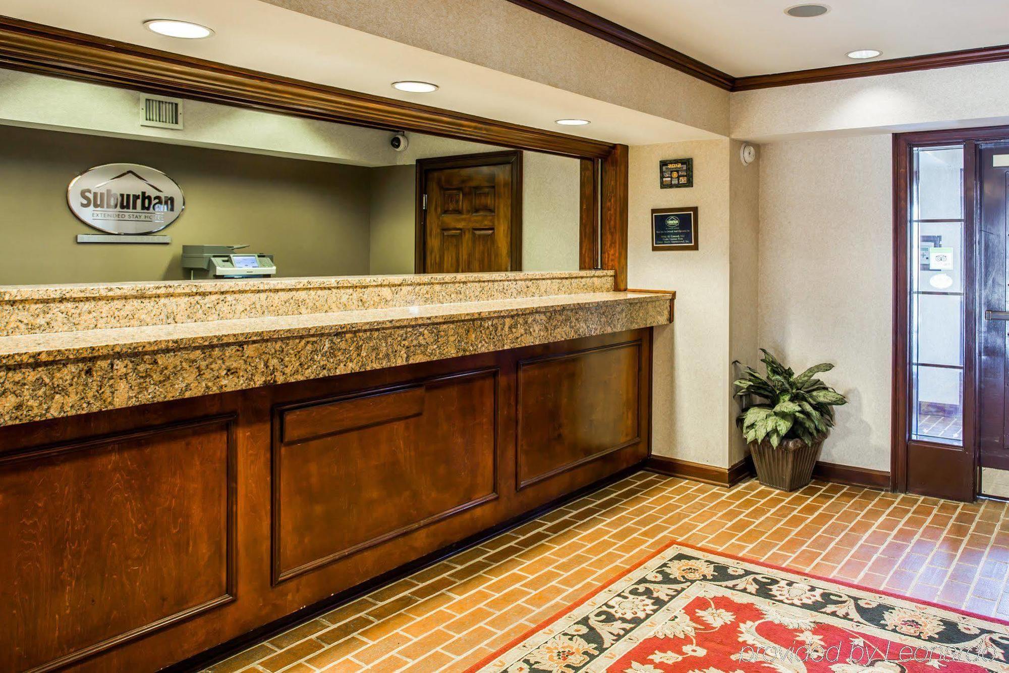 Hometowne Studios & Suites By Red Roof Charlotte - Concord Extérieur photo